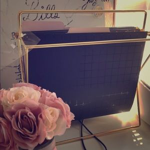 File folder hanger black and gold